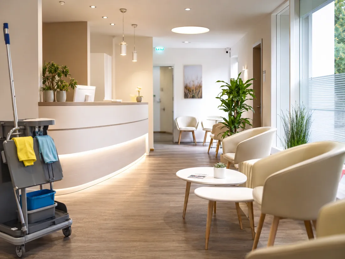 Praxisreinigung Rosenheim, Gebäudereinigung Lida